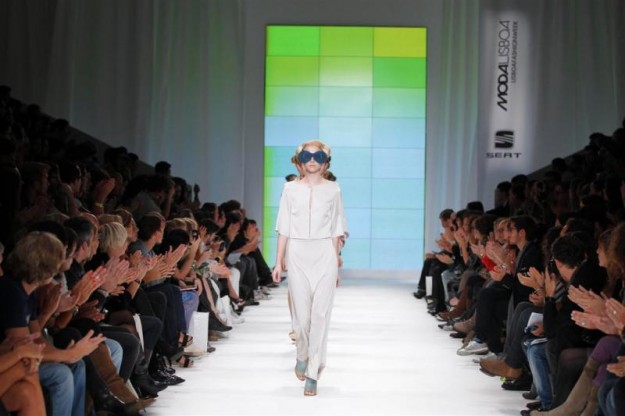 430_1335_max_SEAT_MODA_3 (Large)