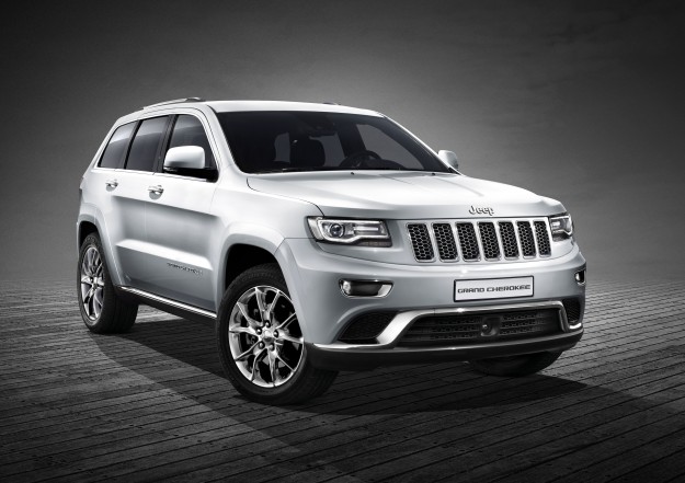 130211_J_Teaser_Grand_Cherokee_01