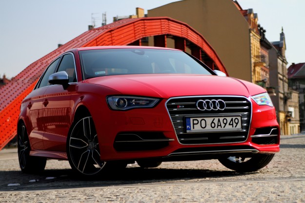 audi_s3_300_km_002