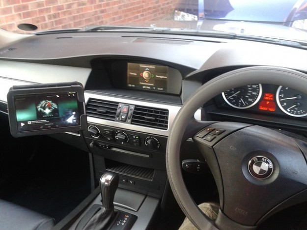 nawigacja-samochodowa